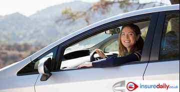 What is the Difference between DVLA and DVSA in UK?